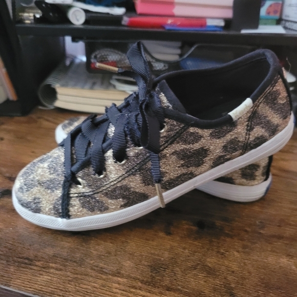 Kate Spade Keds Kickstart Jr Leopard Print Sneakers 👟 Size 1 girls - Picture 2 of 8